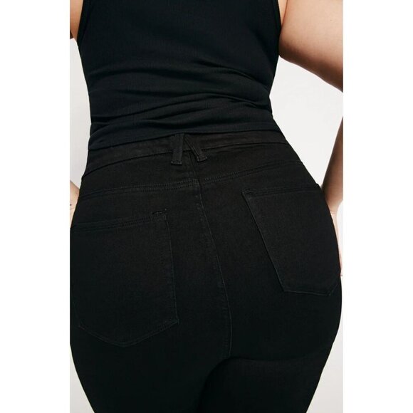 Good American Good Curve Straight Jeans Black001 Womens Size 22 - Picture 5 of 12